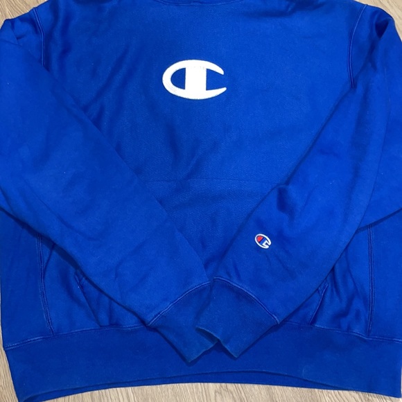 Champion Hoodie - Picture 3 of 6